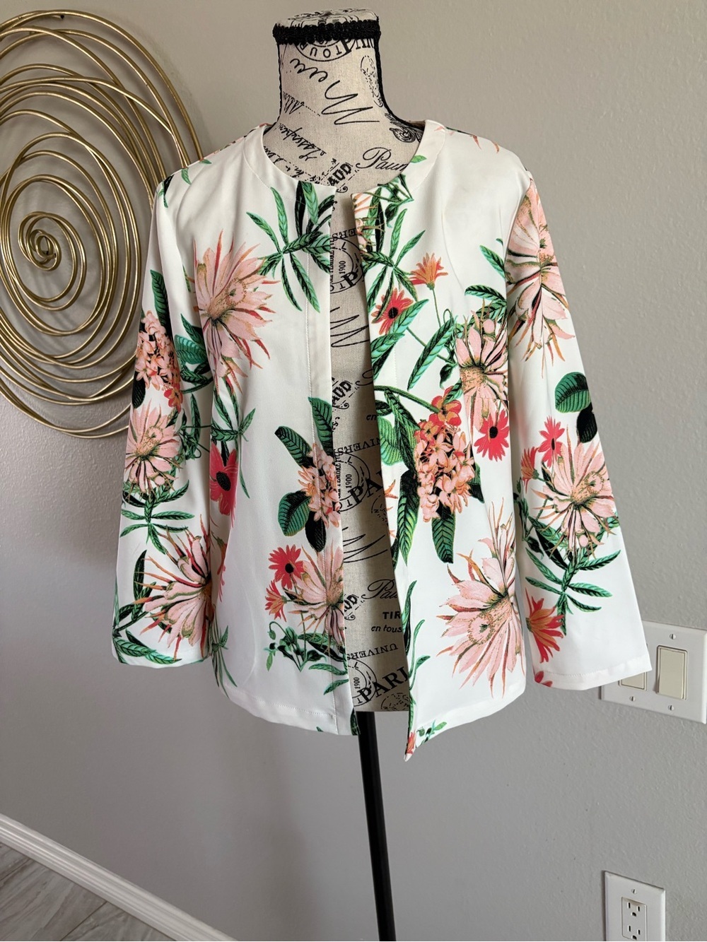 Chico's White Floral Open-Front Blazer with Pink & Green Botanicals